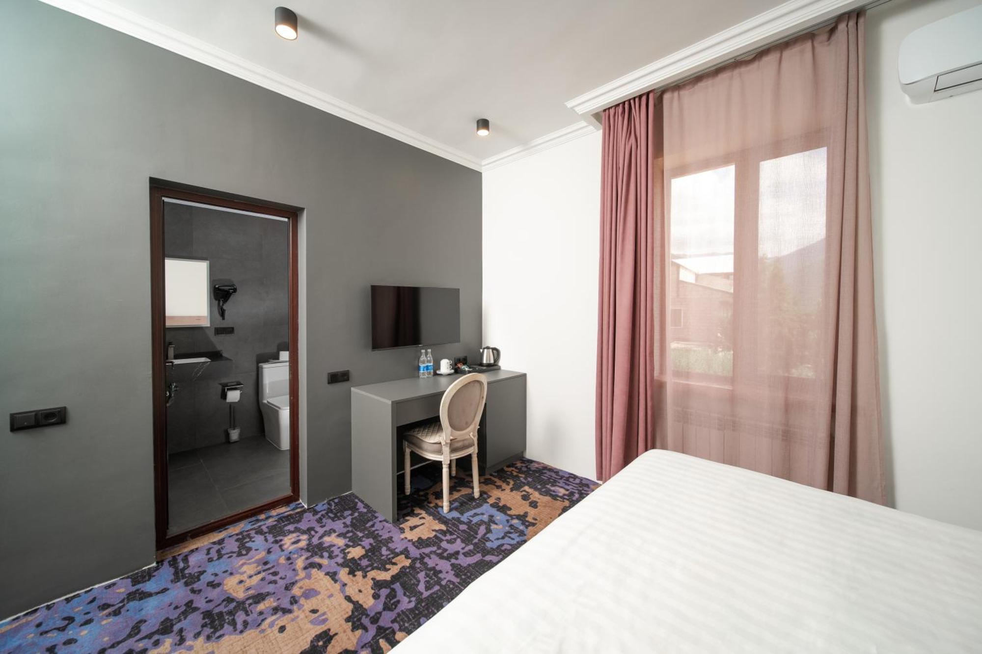 Kefilyan Family Hotel Sanain المظهر الخارجي الصورة