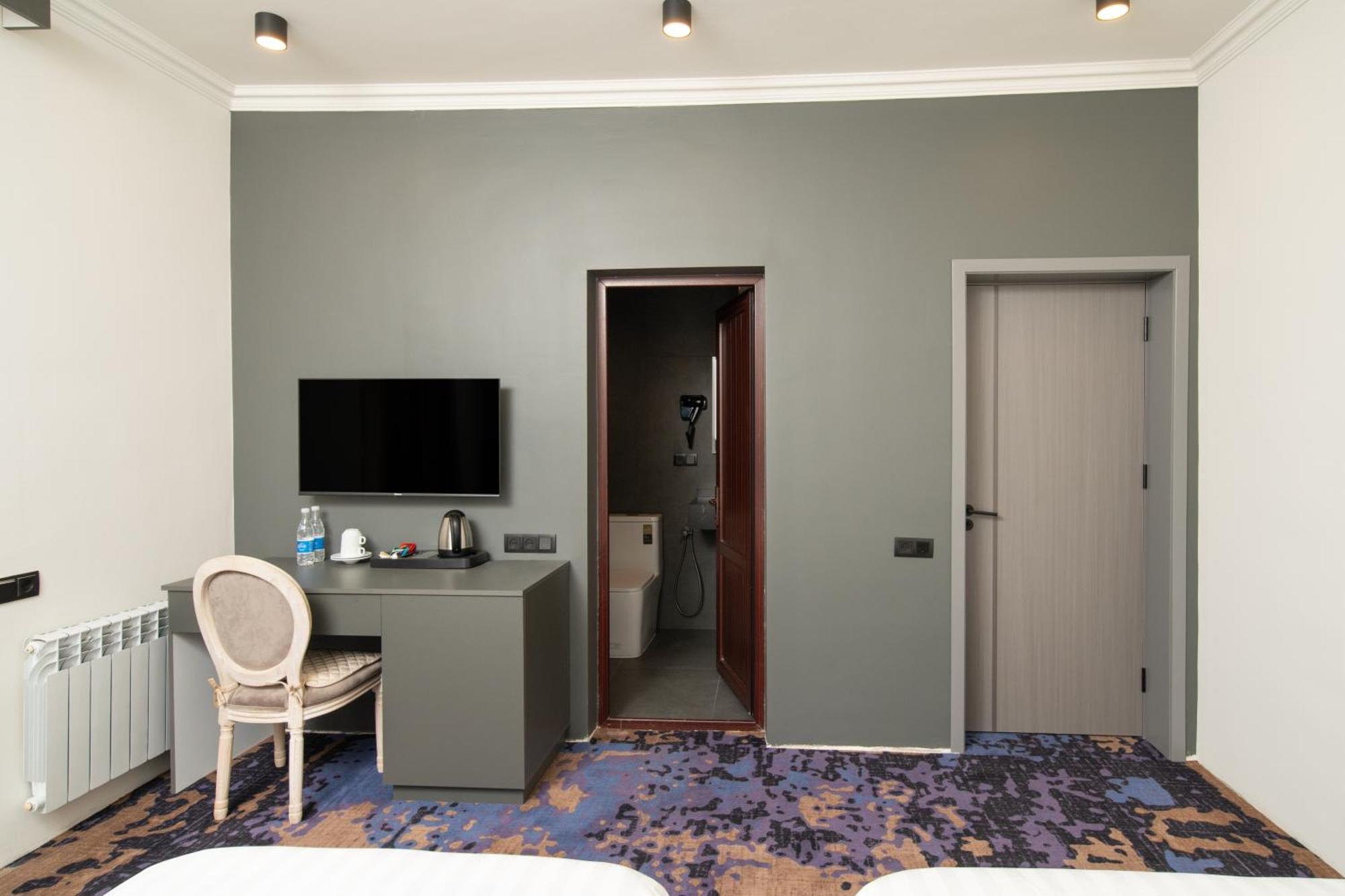 Kefilyan Family Hotel Sanain المظهر الخارجي الصورة